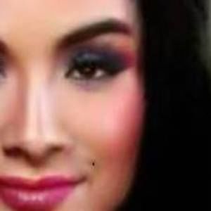 Meet your Posher, Palmira